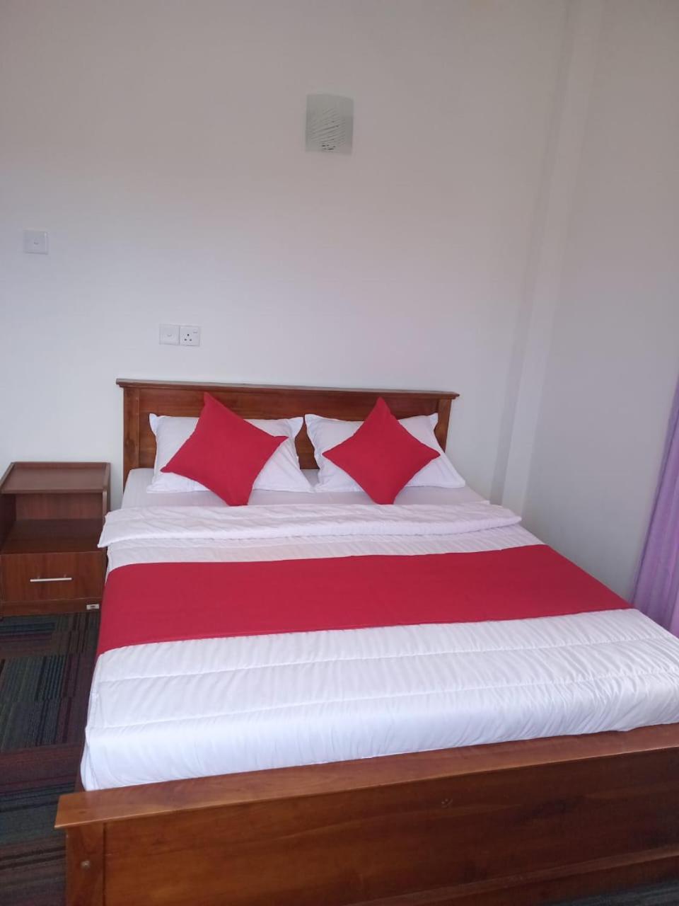 Frosty Heaven Guest House Nuwara Eliya Exterior photo